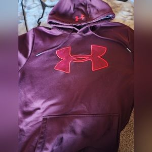 Under armor hoodie, size XL, maroon color